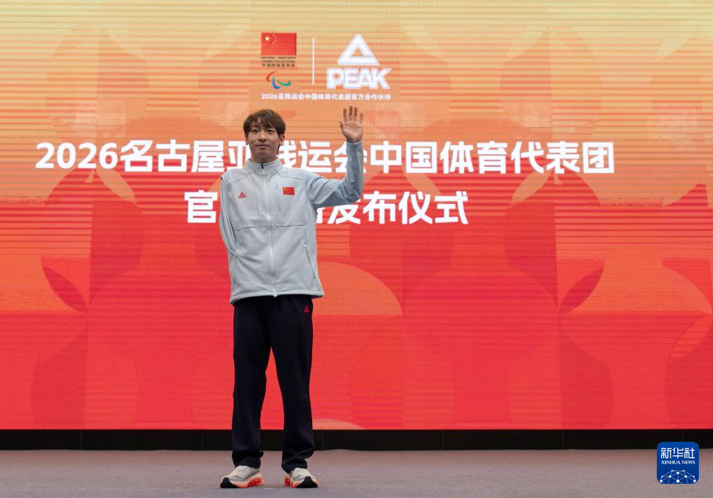 享受到最细致的服务以及最好玩的游戏。展示图片