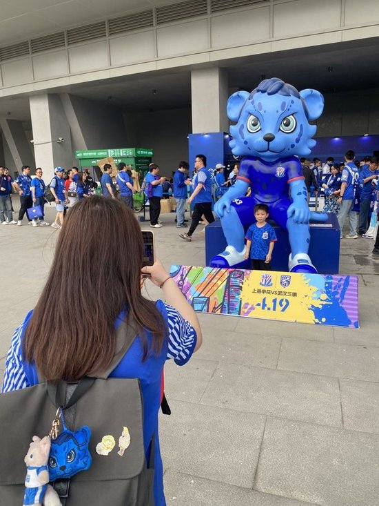 享受到最细致的服务以及最好玩的游戏。介绍图片