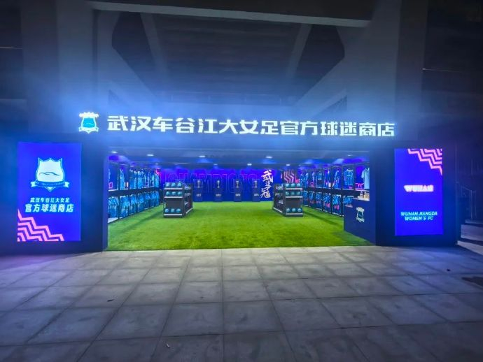享受到最细致的服务以及最好玩的游戏。介绍图片